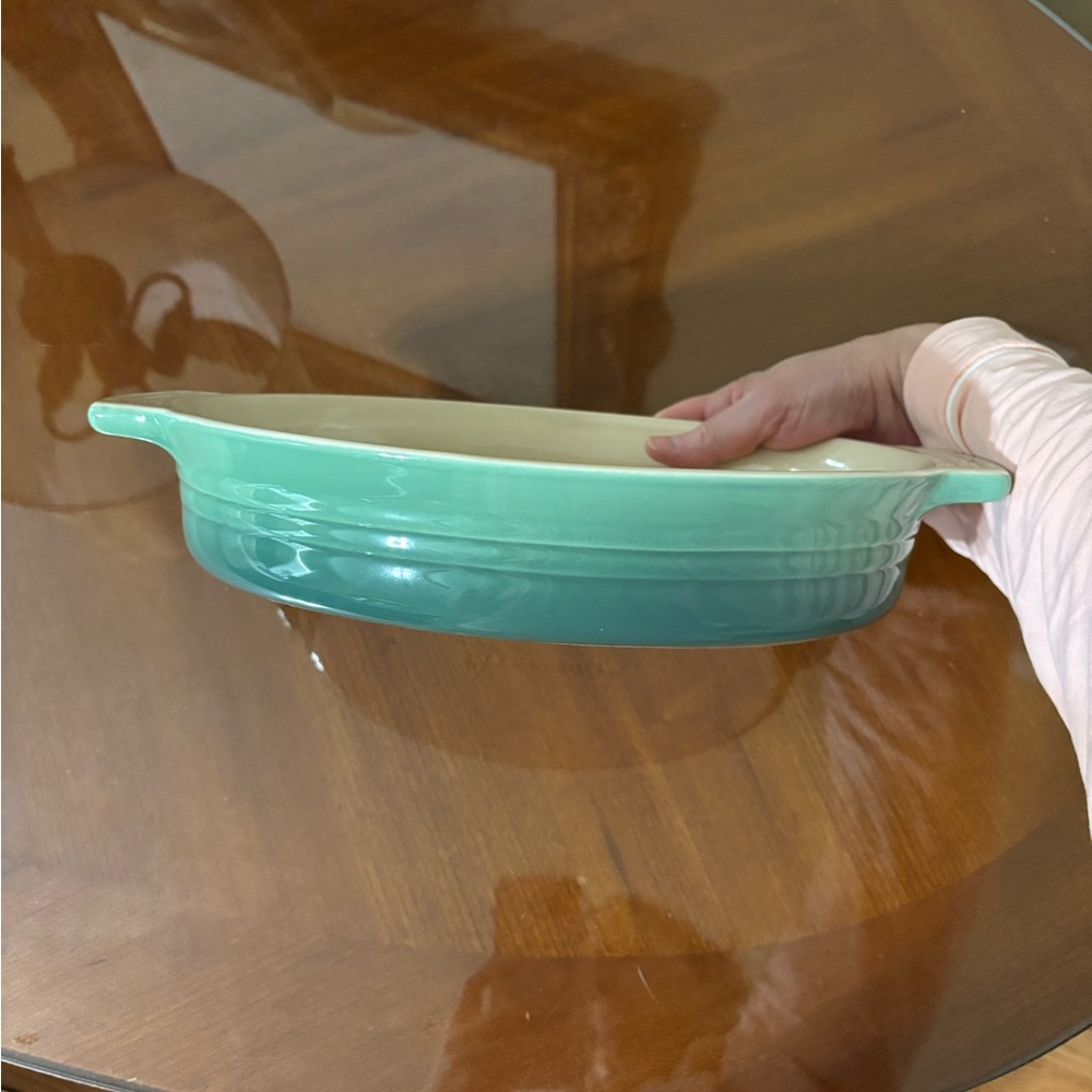Le Creuset 10 in Oval Baking Dish in Seafoam and Cream